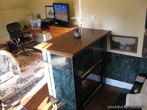 Calgary Westways Guest House Kamer foto